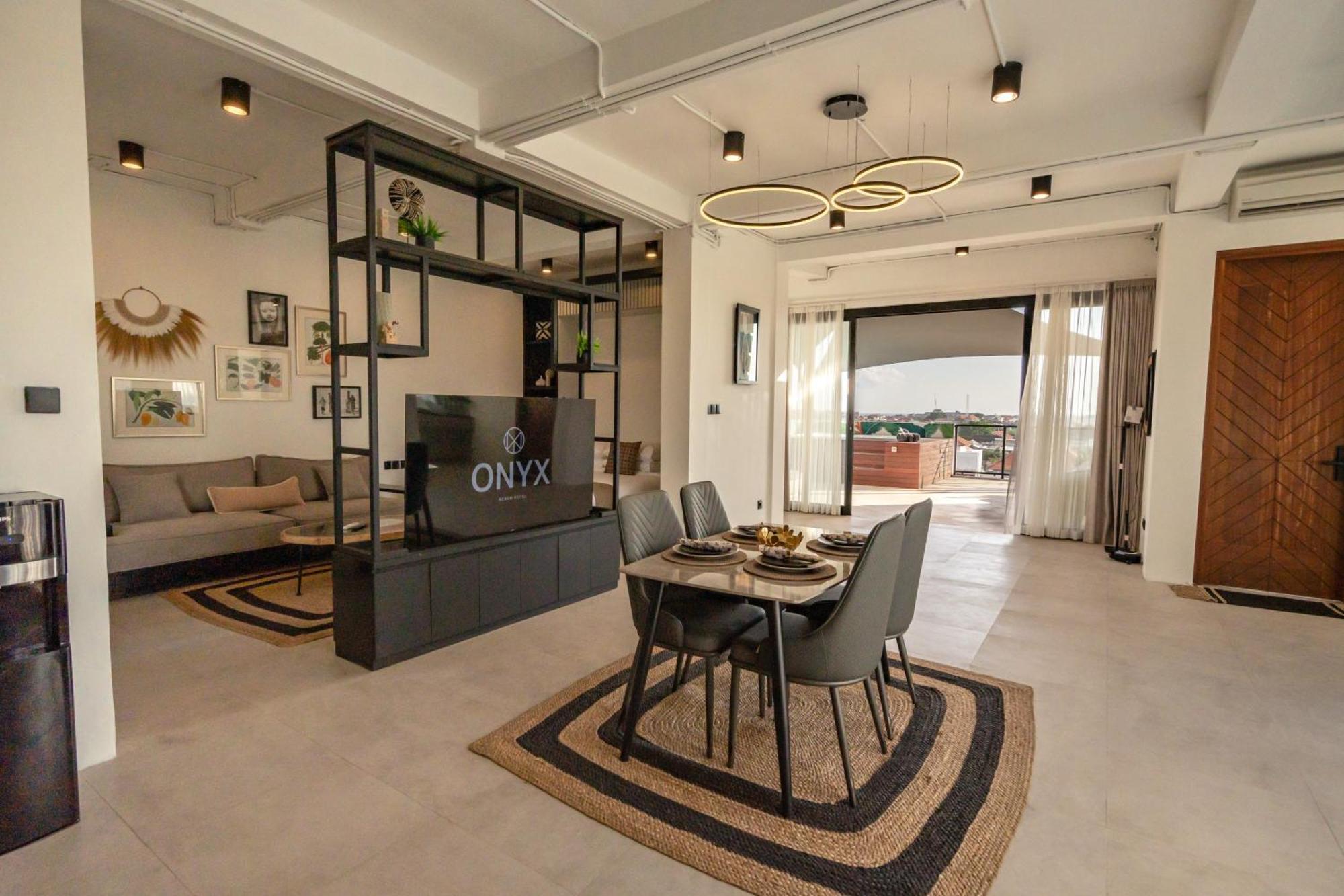 קנגו Onyx Beach Hotel מראה חיצוני תמונה